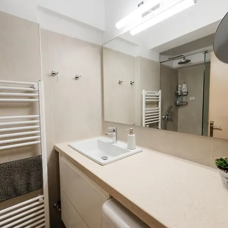 Philoxenia Place 3rd Floor