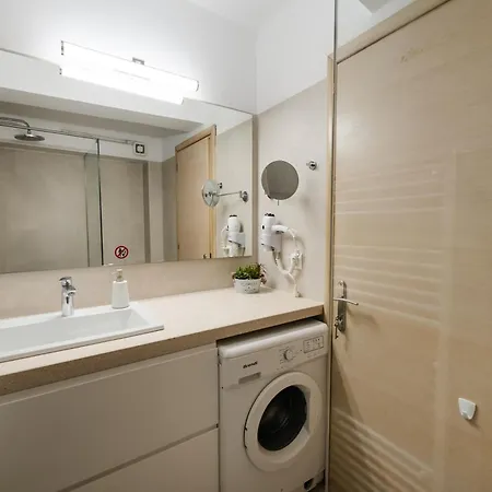 Philoxenia Place 3rd Floor